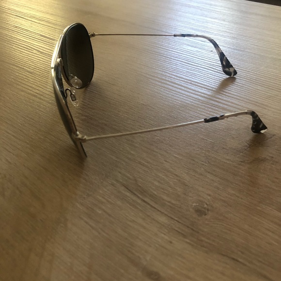 Sunglasses main image 4